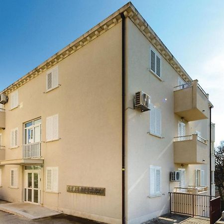 Nice Apartment In Cavtat With Wifi Екстер'єр фото