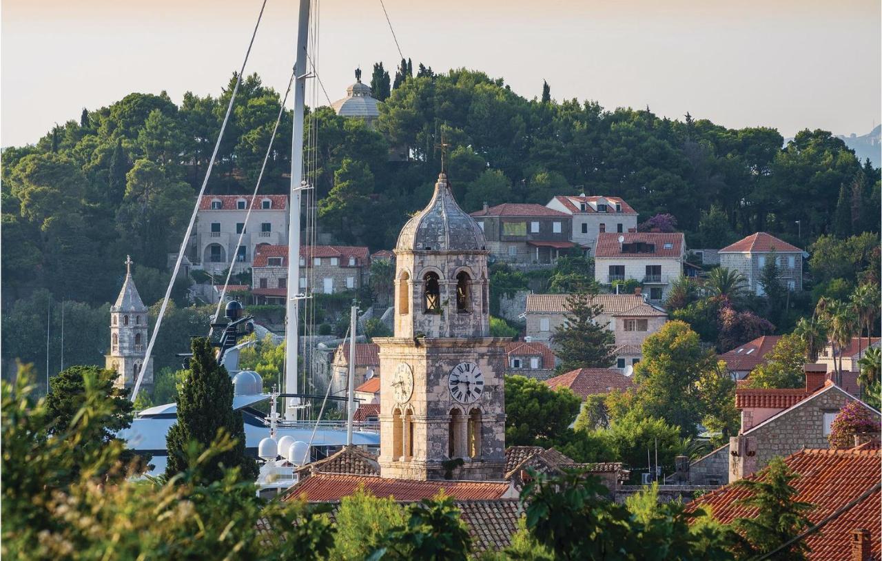Nice Apartment In Cavtat With Wifi Екстер'єр фото